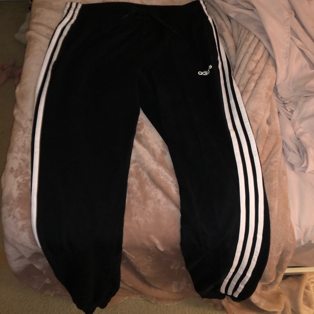 Adidas sweatpants